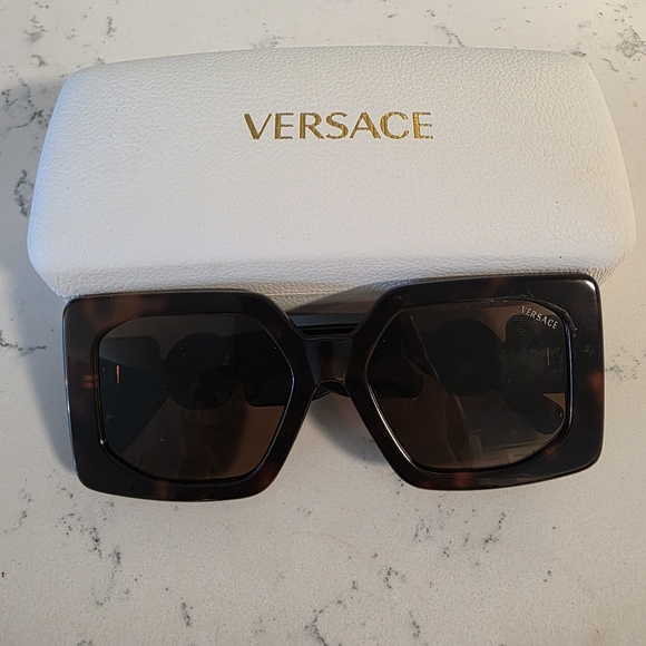 Versace Accessories - Versace Brown Square Sunglasses